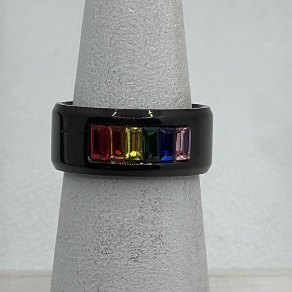 NWOT Size 9 Titanium band with rainbow flag stones - Picture 1 of 4